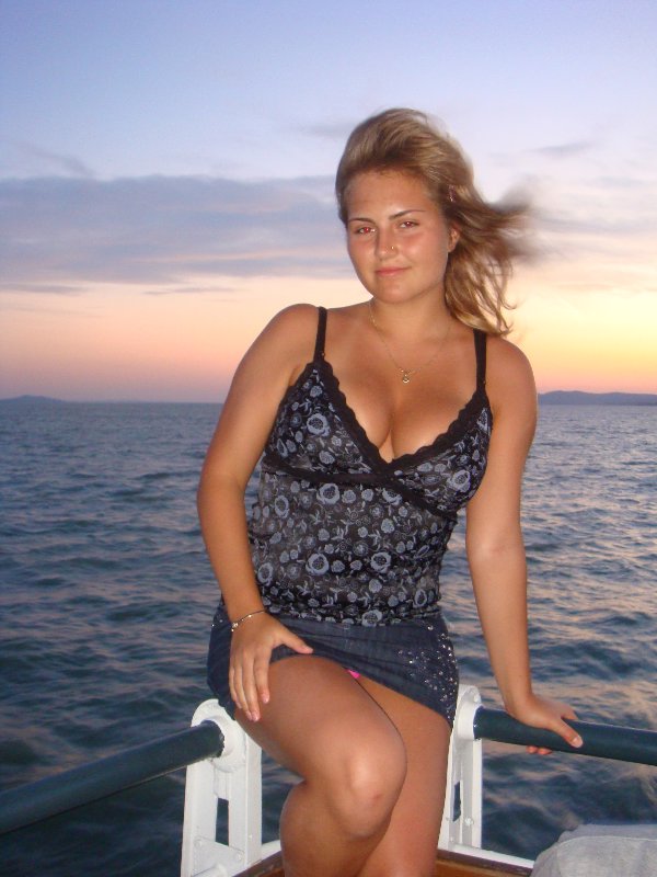 104665-20101010-BrfpqE.jpg