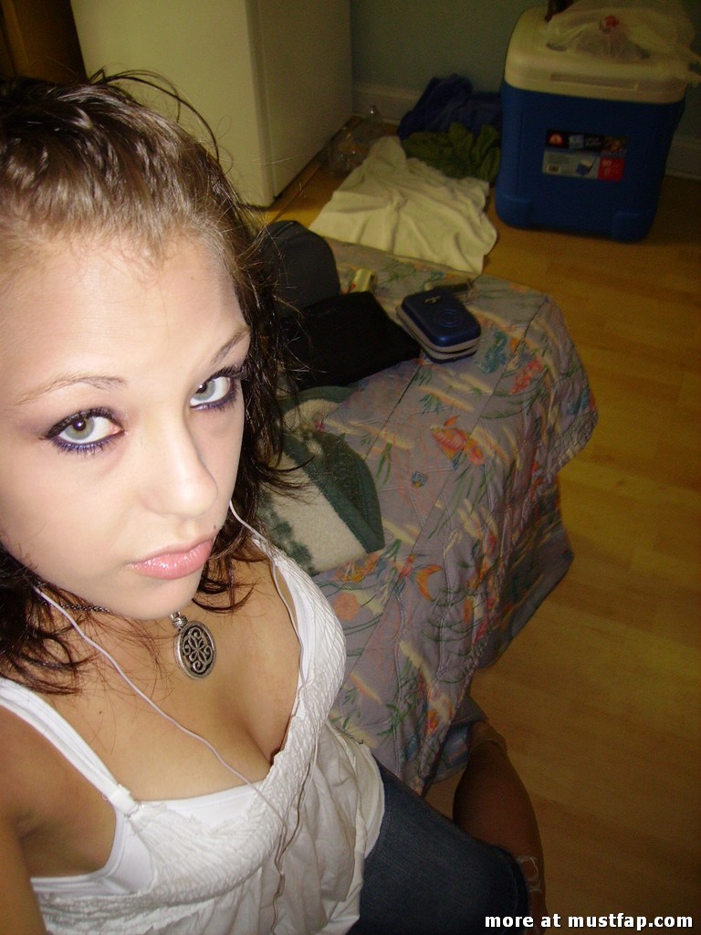 165411-20110202-10Wre7.jpg
