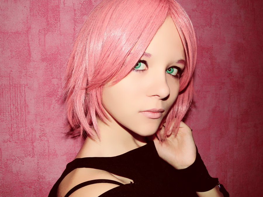 eyes_the_color_of_summer_by_maknae15-d45r34z.jpg