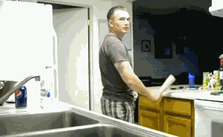 funny_pranks_from_skilled_pranksters_18.gif