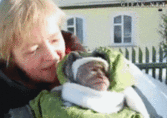 tumblr_msofumb3ia1r8brruo1_250.gif