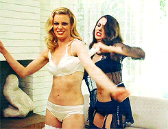 1450855-20140505-V1u5cU.gif