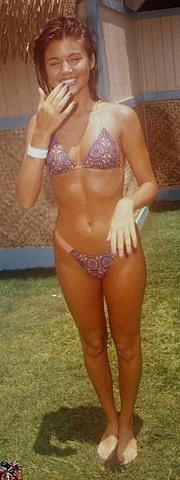 kelly_kapowski_41.jpg