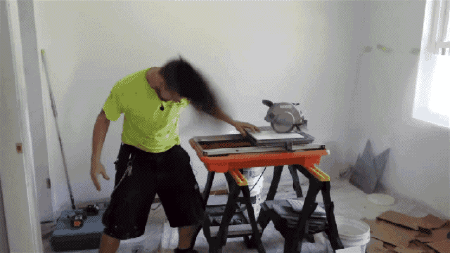 1517661-20140706-22CSZa.gif