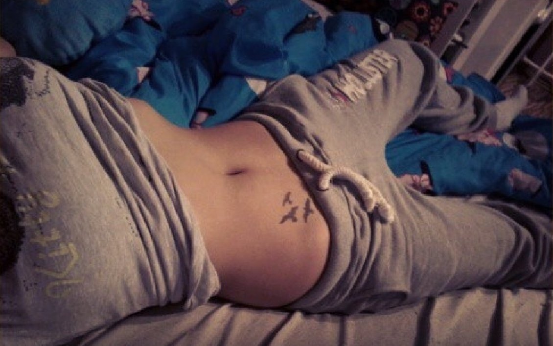 thanks_for_else_pic____we_love_your_belly_button___by_nicky776-d84ncft.jpg