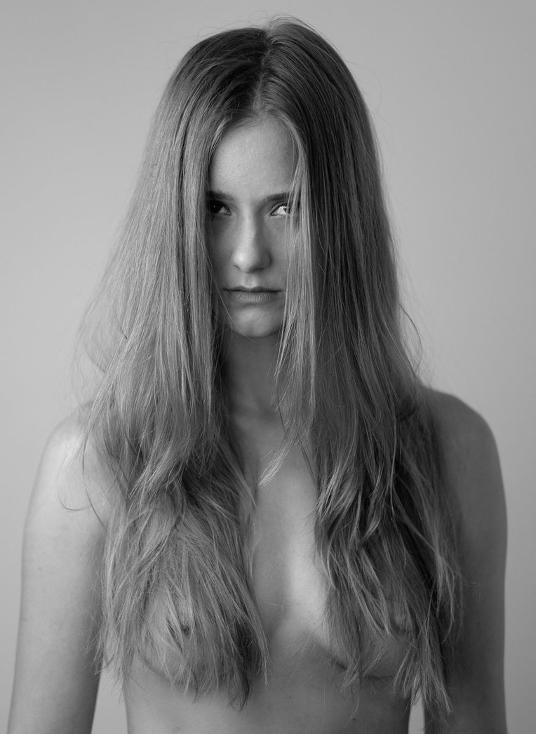 dscf9918_edit_b_and_w_8_13_15_dark_by_selenephotographica-d9dif1u.jpg