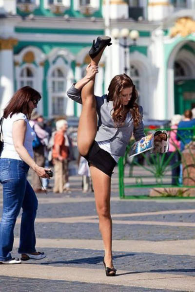 stretchy_and_bendy_time_60.jpg
