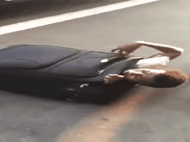 12198301_464813_ac5c131b4e019dfef2d8513b30572c51_wm.gif